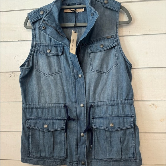 Max Jeans Utility DenimVest NWT Linen CottonDrawstring Waist Pockets
Medium NEW - Picture 6 of 11
